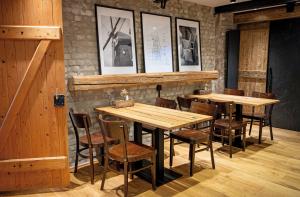 Braaker Mühle 03 Die Müllerstube Gastraum des Mühlencafés, Gruppenraum und Trauzimmer   15.12.2025