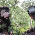 Balou und Kaa im Wald